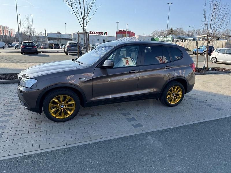 Gebraucht BMW X3 258 PS (189 kW) 2011 Braun SUV