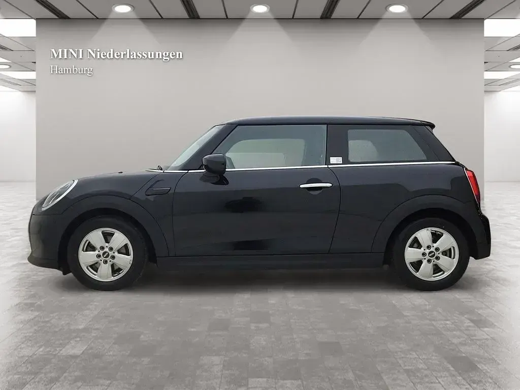 Używany Mini Cooper 136 KM (100 kW) 2023 Czarny Hatchback