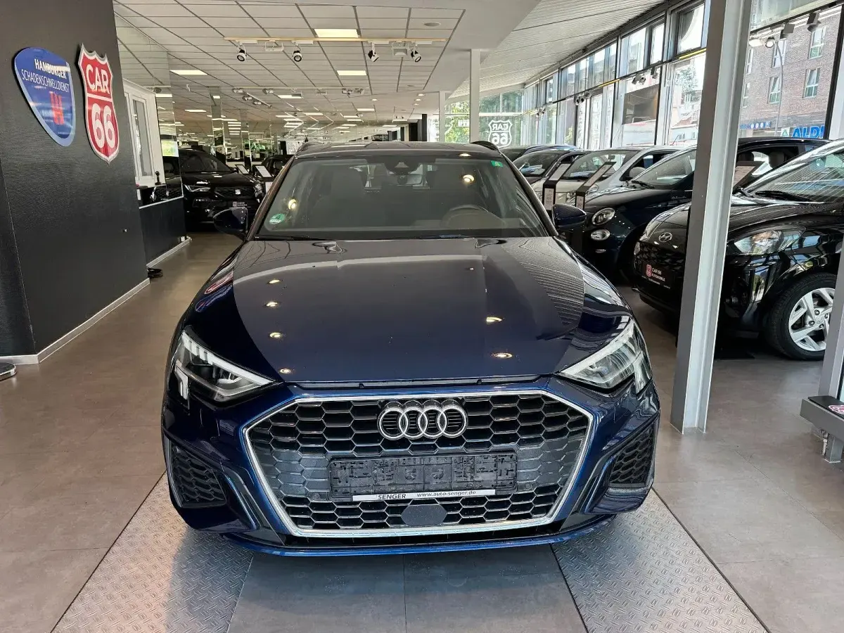 Gebraucht Audi A3 S-Line 150 PS (110 kW) 2021 Blau Limousine