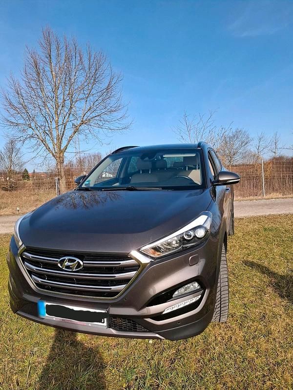 Gebraucht Hyundai Tucson 185 PS (136 kW) 2017 Braun SUV