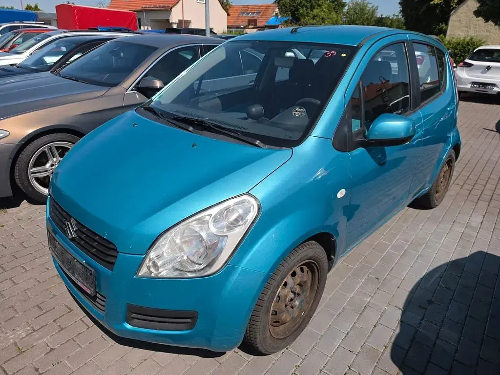 Gebraucht Suzuki Splash Club 65 PS (47 kW) 2010 Blau Kleinwagen