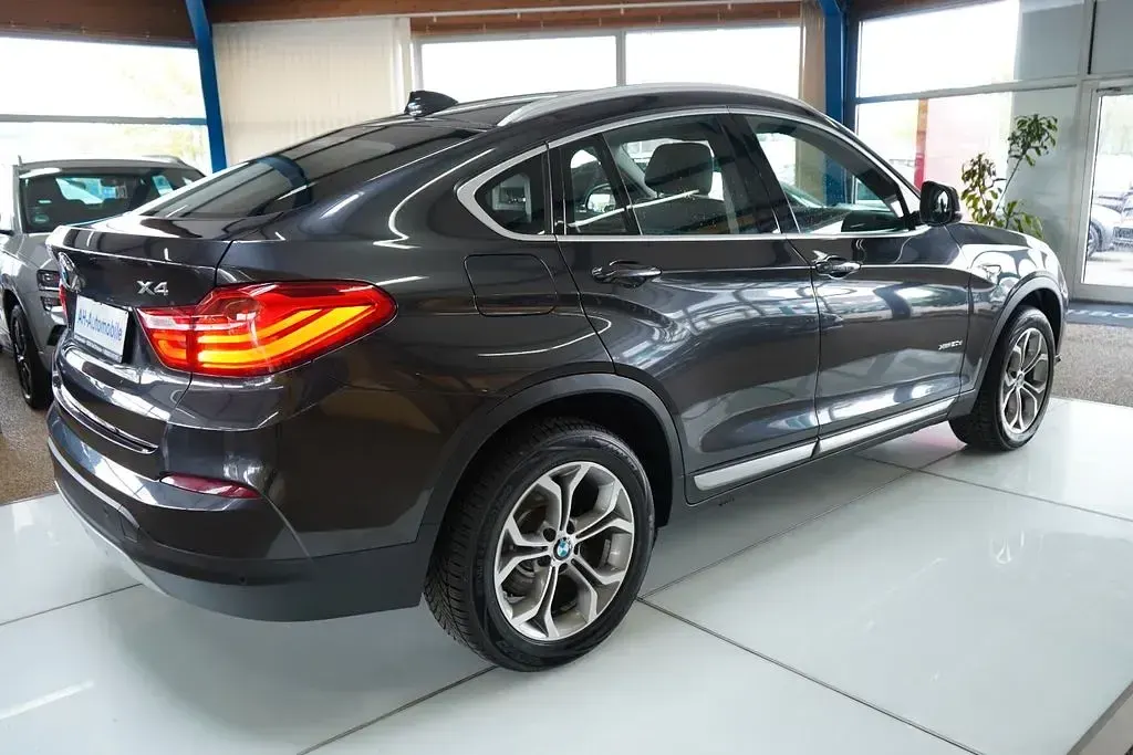 Gebraucht BMW X4 xLine 190 PS (139 kW) 2017 Grau SUV