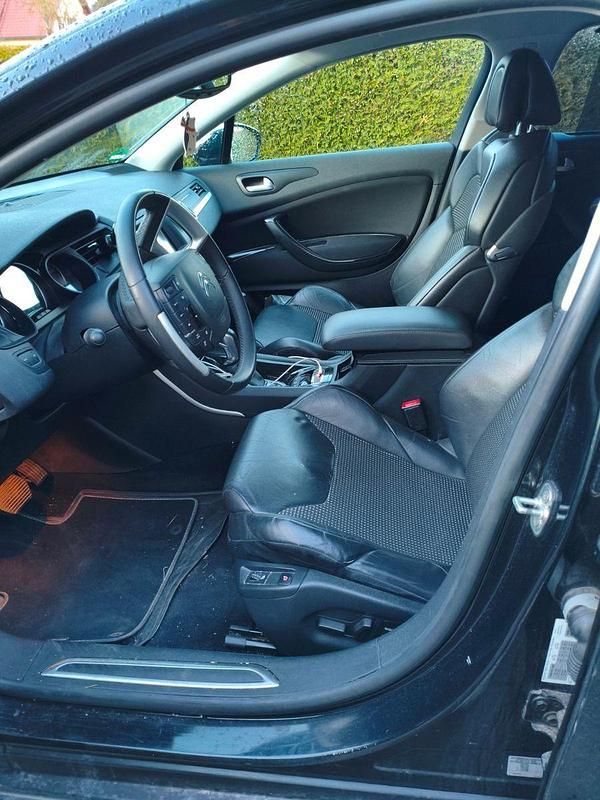 Gebraucht Citroën C5 Exclusive 204 PS (150 kW) 2013 Schwarz Limousine