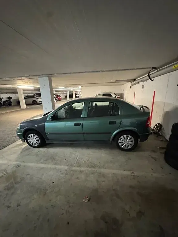 Gebraucht Opel Astra 101 PS (74 kW) 1998 Grün Limousine