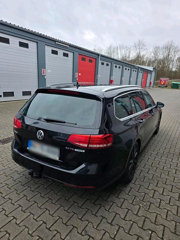 Gebraucht VW Passat 190 PS (139 kW) 2015 Schwarz Kombi