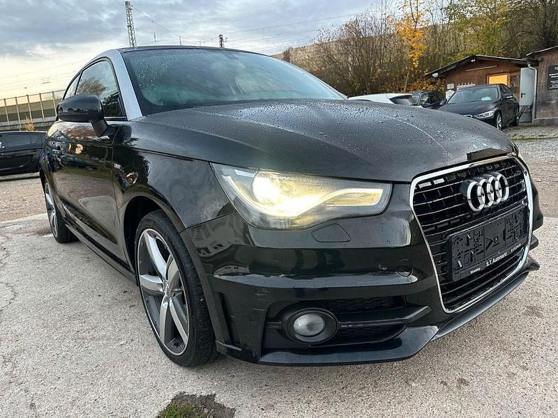 Schwarz Gebraucht 2011 Audi A1 S-Line Kleinwagen | 6.980 € (Fairer Preis) - Bild 1/4