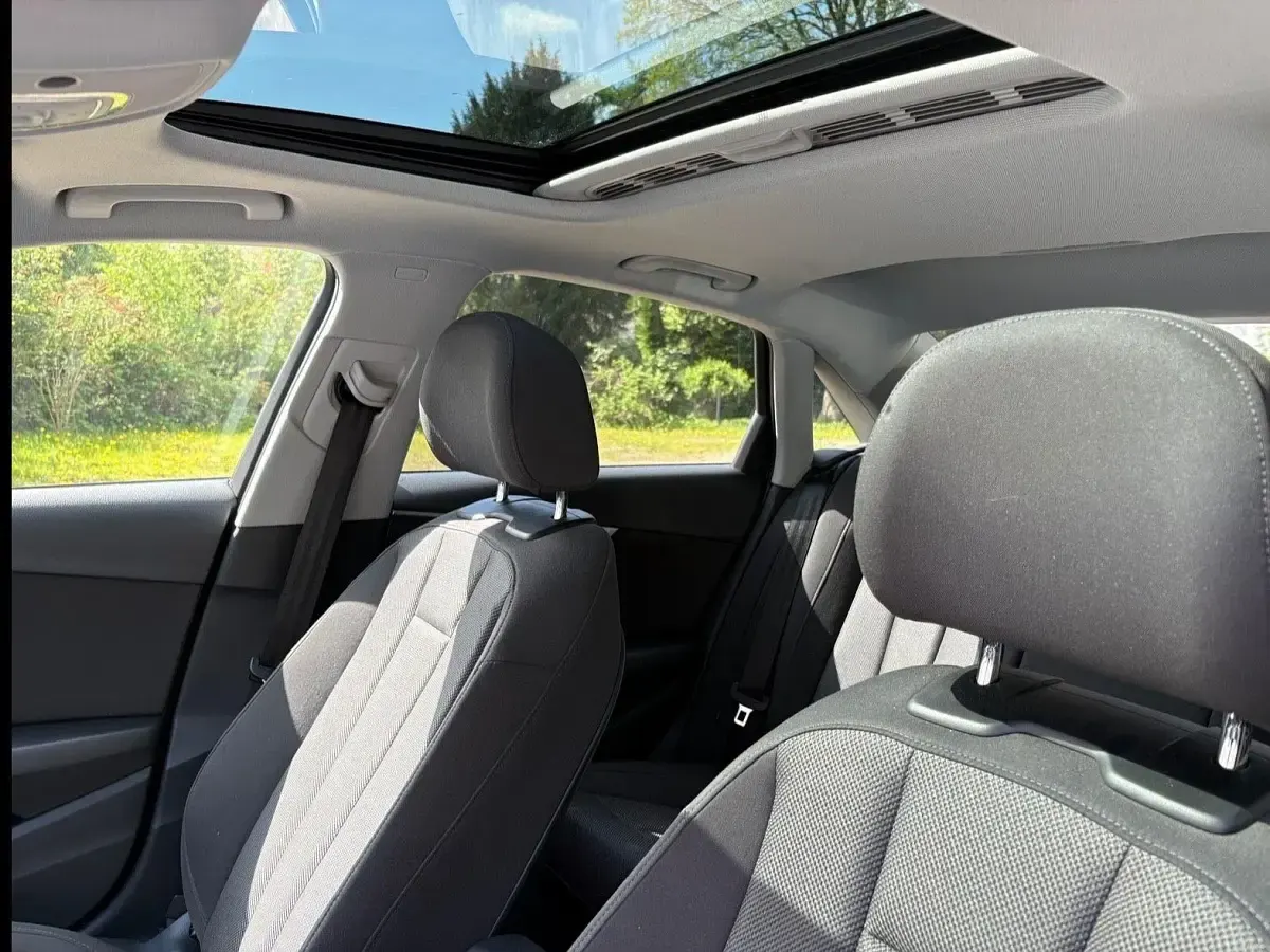 Gebraucht Audi A4 Comfort 190 PS (139 kW) 2018 Blau Limousine