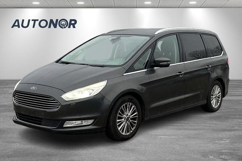 Grau Gebraucht 2016 Ford Galaxy Titanium Van / Kleinbus | 5.000 € - Bild 1/4