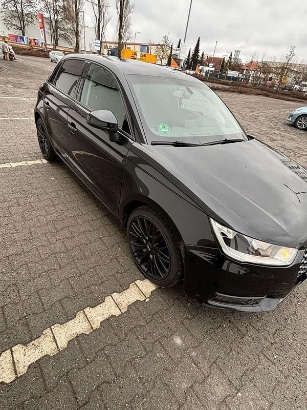 Gebraucht Audi A1 Sportback 95 PS (69 kW) 2015 Schwarz Kleinwagen