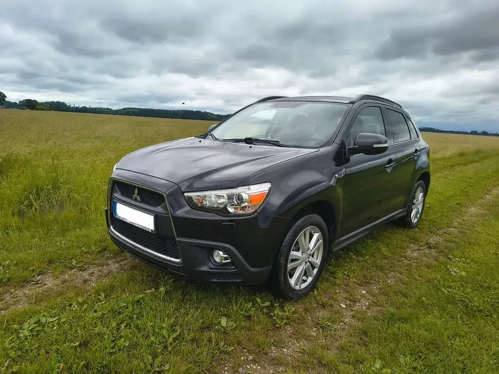 Gebraucht Mitsubishi ASX Intense 150 PS (110 kW) 2012 Schwarz SUV