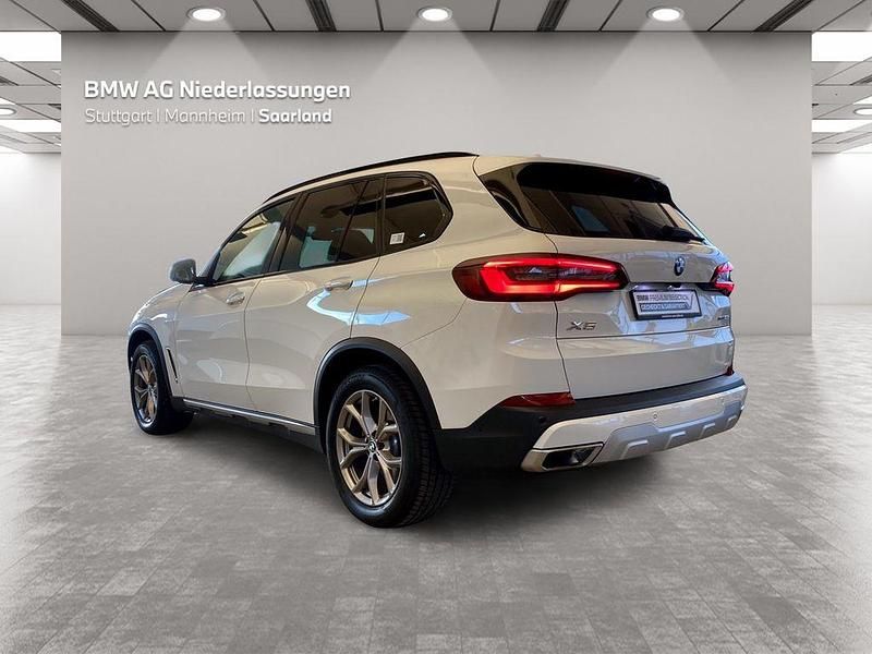 Używany BMW X5 Shadowline 286 KM (210 kW) 2021 Biały SUV