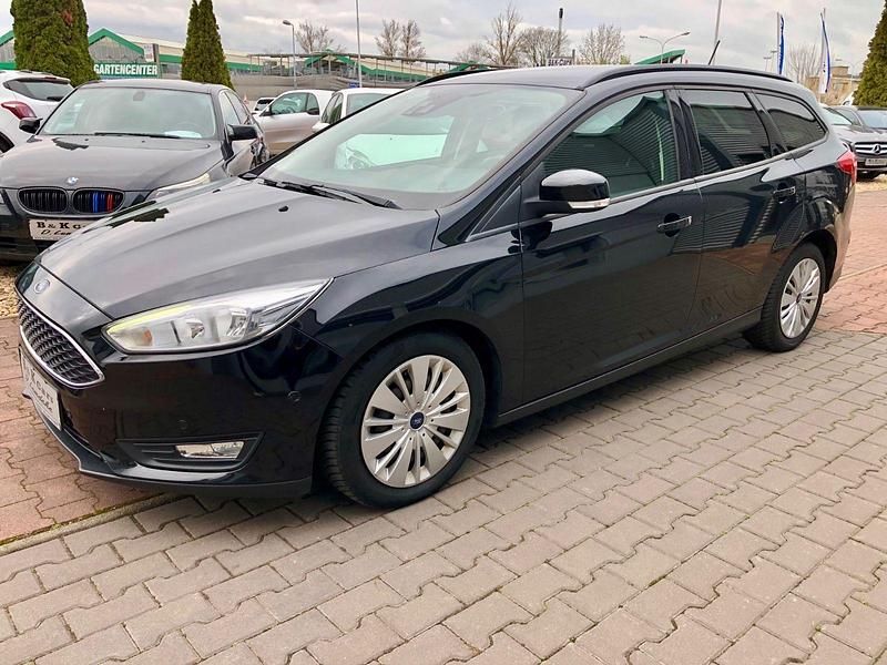 Gebraucht Ford Focus Business Edition 120 PS (88 kW) 2017 Schwarz Kombi