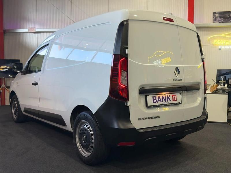 Gebraucht Renault Express 75 PS (55 kW) 2021 Gletscherweiss Van / Kleinbus