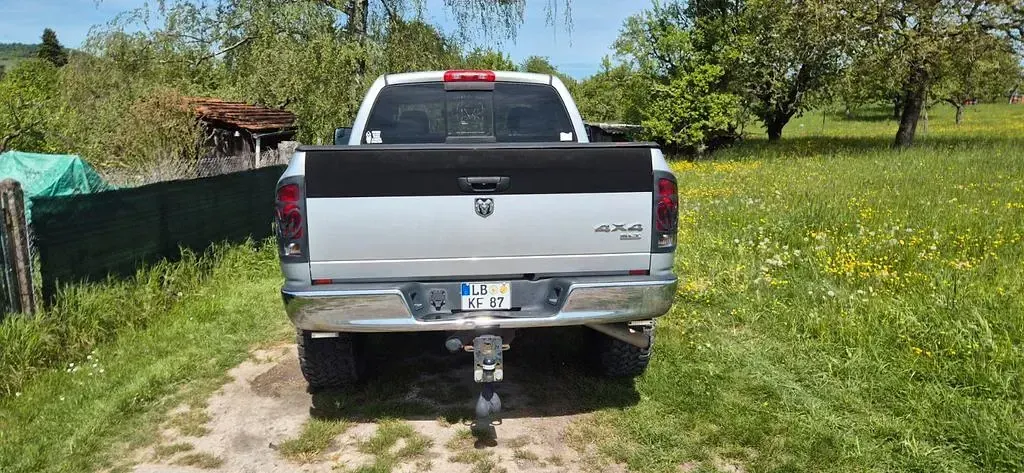 Usata Dodge Ram 345 CV (253 kW) 2005 Argento Pick-up