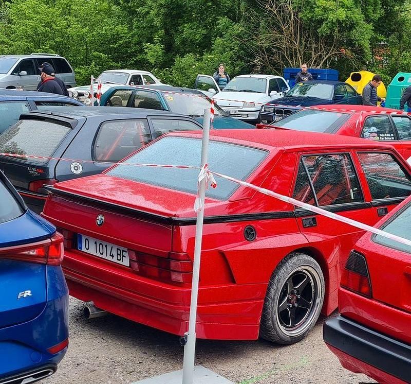 Gebraucht Alfa Romeo 75 148 PS (108 kW) 1992 Limousine