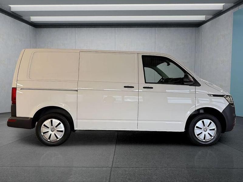 Używany VW Transporter 110 KM (80 kW) 2023 Biały Van