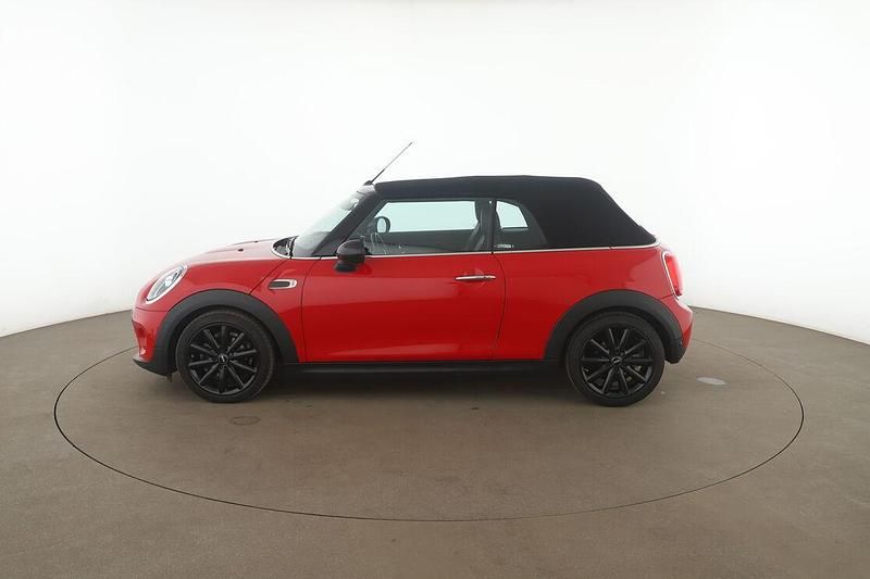 Gebraucht Mini Cooper Cabriolet 136 PS (100 kW) 2018 Rot Cabrio