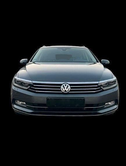 Gebraucht VW Passat Highline 179 PS (131 kW) 2017 Grau Kombi