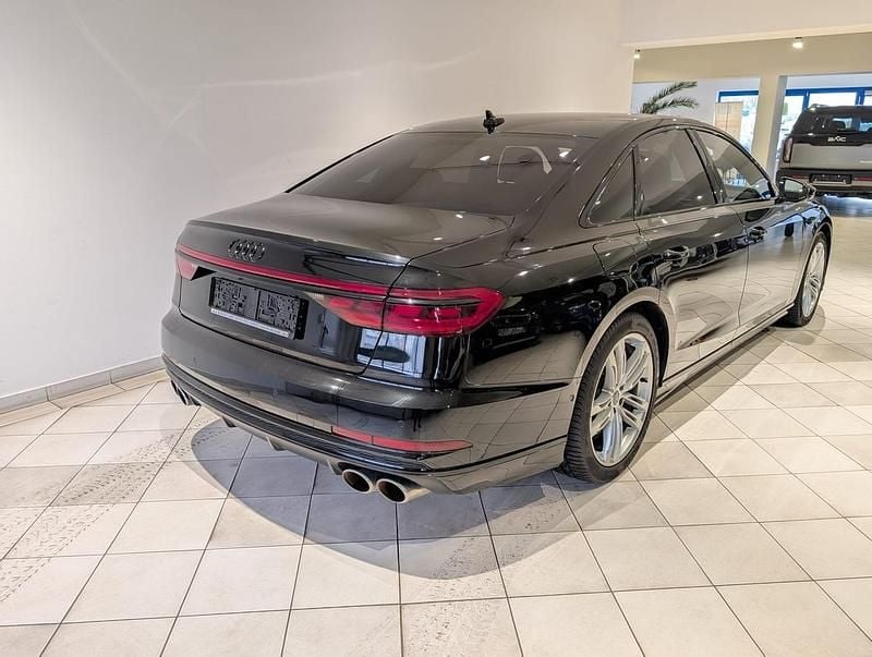 Gebraucht Audi S8 Ambiente 693 PS (509 kW) 2021 Schwarz metallic Limousine