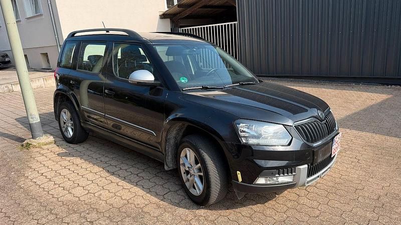 Gebraucht Skoda Yeti Ambition 105 PS (77 kW) 2014 Schwarz SUV
