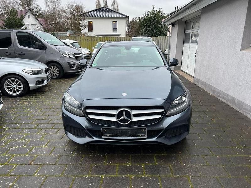 Gebraucht Mercedes C220 170 PS (125 kW) 2015 Grau Limousine