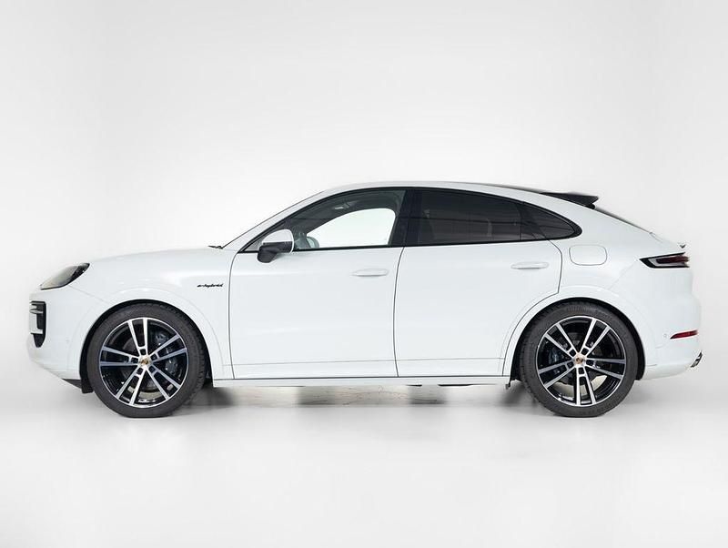 Gebraucht Porsche Cayenne 470 PS (345 kW) 2024 Weiß SUV