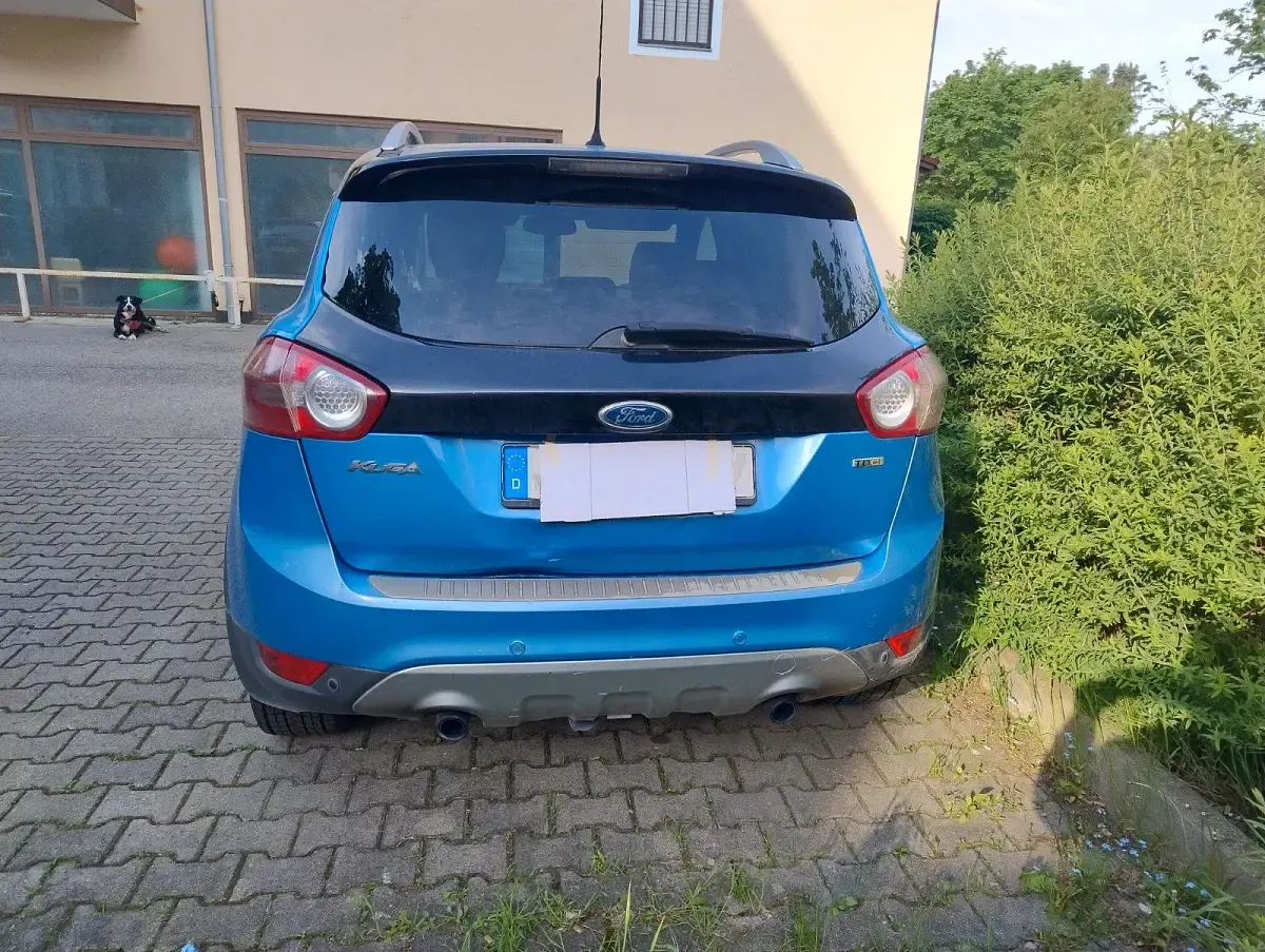 Gebraucht Ford Kuga Titanium 136 PS (100 kW) 2008 Blau SUV