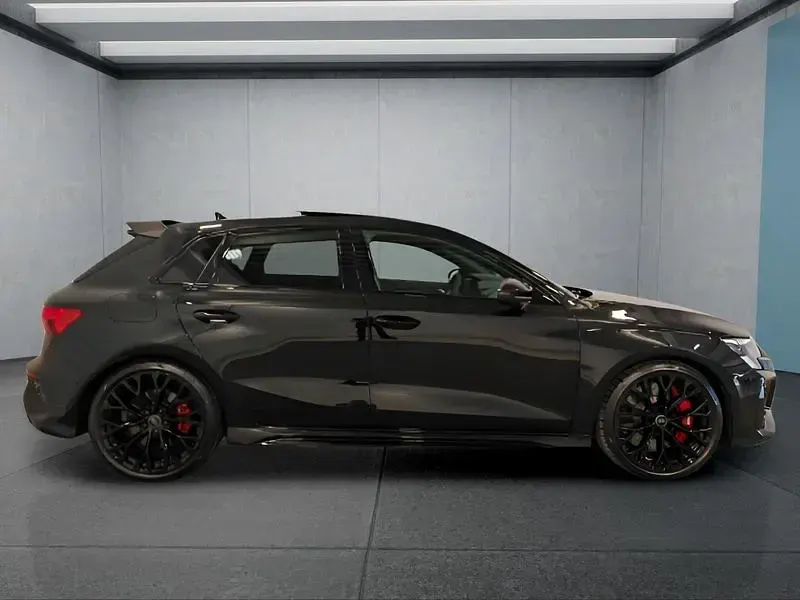 Gebraucht Audi RS3 Sportback 400 PS (294 kW) 2022 Schwarz Kleinwagen