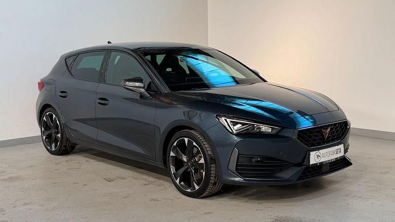 Second-hand Cupra Leon 204 CP (150 kW) 2022 Gri Berlinǎ