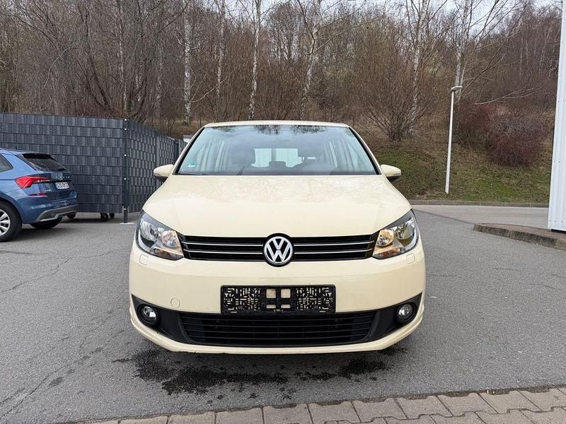Gebraucht VW Touran 110 PS (80 kW) 2014 Gelb Van / Kleinbus