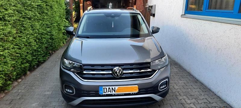 Grau Gebraucht 2021 VW T-Cross SUV | 18.750 € (Guter Preis) - Bild 1/4