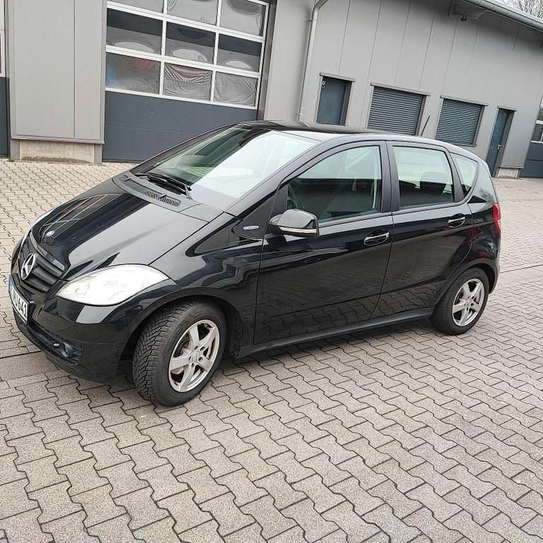 Gebraucht Mercedes A160 82 PS (60 kW) 2011 Schwarz Van / Kleinbus