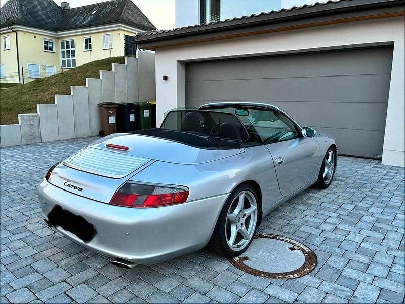 Gebraucht Porsche 996 320 PS (235 kW) 2002 Silber Cabrio