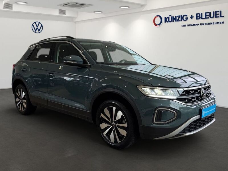 Gebraucht VW T-Roc Move 150 PS (110 kW) 2023 Petroleum blue metallic SUV