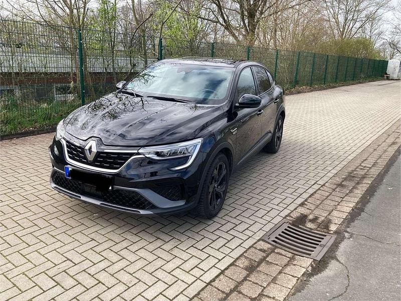 Schwarz Gebraucht 2023 Renault Arkana R.S. SUV | 28.000 € (Etwas zu teuer) - Bild 1/4