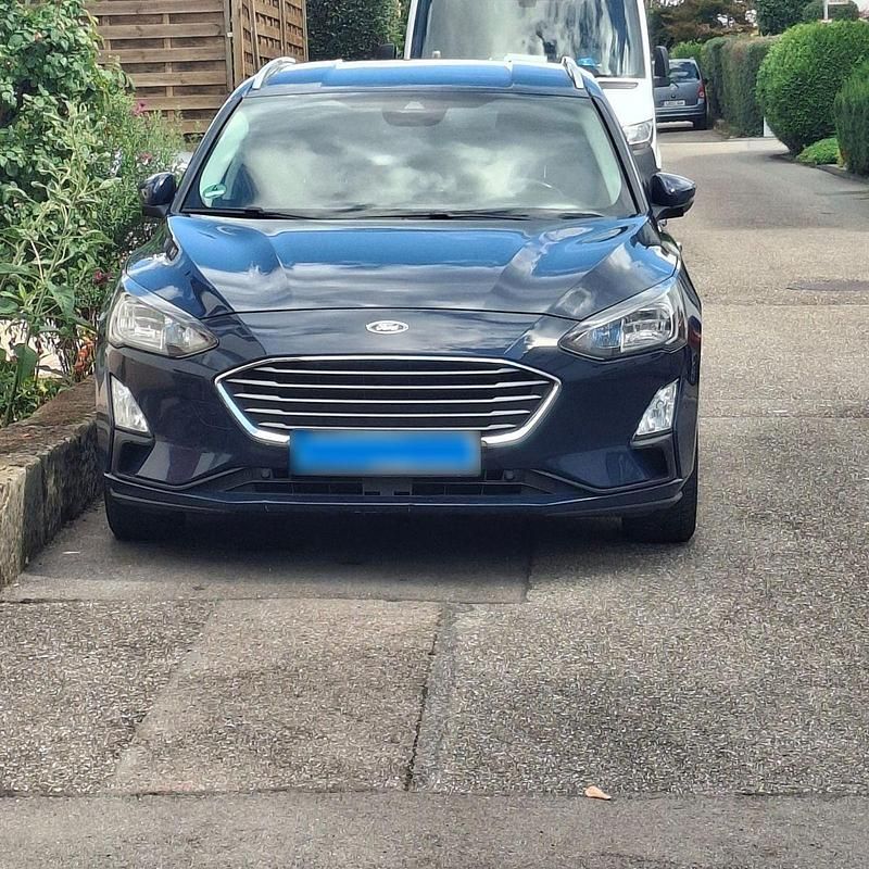 Gebraucht Ford Focus Trend 95 PS (69 kW) 2020 Blau Kombi