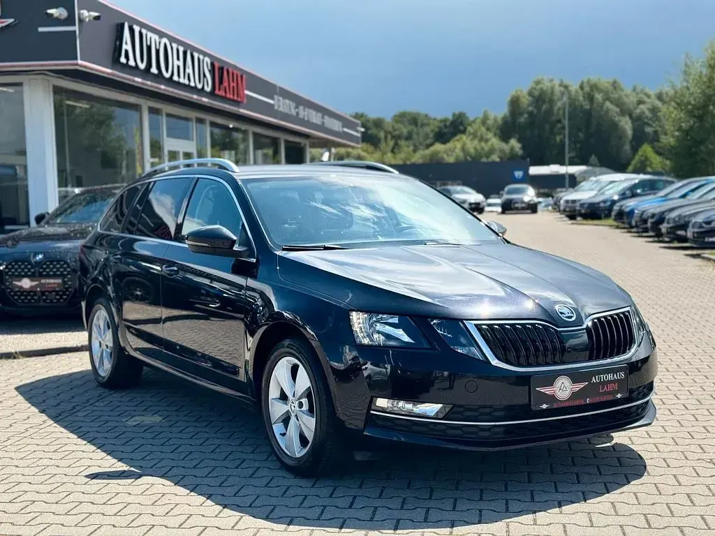 Gebraucht Skoda Octavia Ambiente 150 PS (110 kW) 2020 Schwarz Kombi