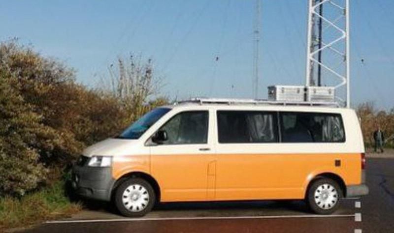 Orange Gebraucht 2006 VW T5 Van | 13.000 € - Bild 1/4