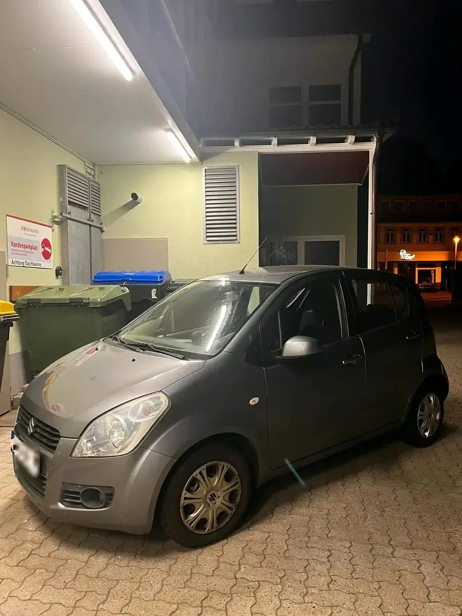 Gebraucht Suzuki Splash 55 PS (40 kW) 2010 Grau Kleinwagen