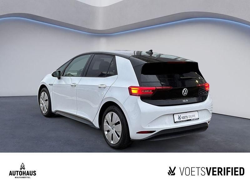 Gebraucht VW ID.3 Pro Performance 150 kW (204 PS) 2021 Weiß Kleinwagen