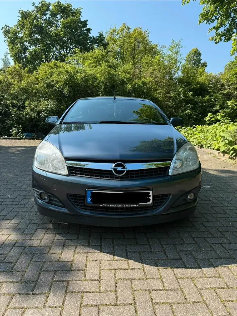 Gebraucht Opel Astra Cabriolet 140 PS (102 kW) 2008 Blau Cabrio