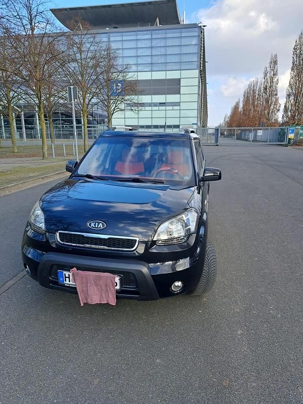 Schwarz Gebraucht 2010 Kia Soul SUV | 4.900 € (Fairer Preis) - Bild 1/4