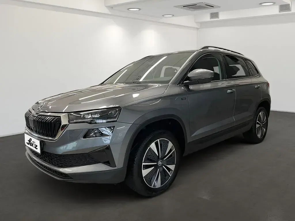 Gebraucht Skoda Karoq Tour 150 PS (110 kW) 2025 Grau SUV