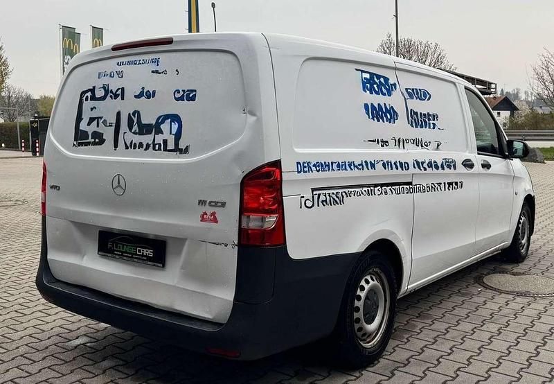 Gebraucht Mercedes Vito 114 PS (83 kW) 2014 Arktikweiss Van