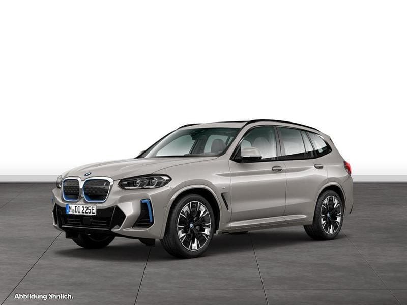 Gebraucht 2024 BMW iX3 M Sport SUV | 53.832 € (Fairer Preis) - Bild 1/2