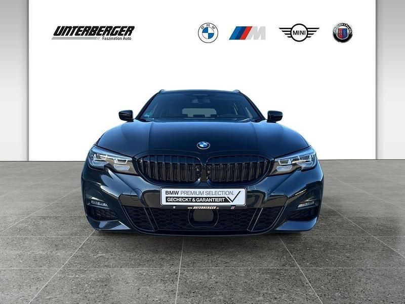 Gebraucht BMW 330 M Sport 286 PS (210 kW) 2021 Schwarz Kombi