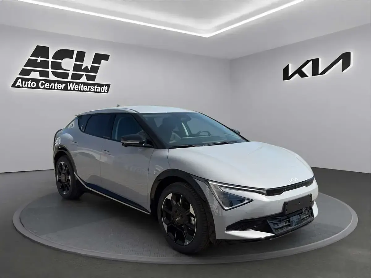 Neu Kia EV6 Earth 167 kW (228 PS) 2026 Wolfgrau SUV