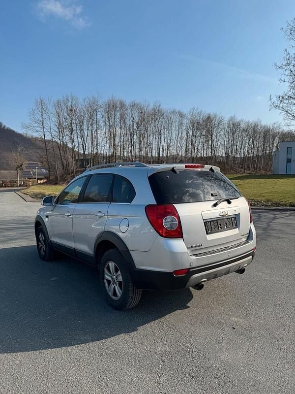 Gebraucht Chevrolet Captiva 183 PS (134 kW) 2012 Grau SUV