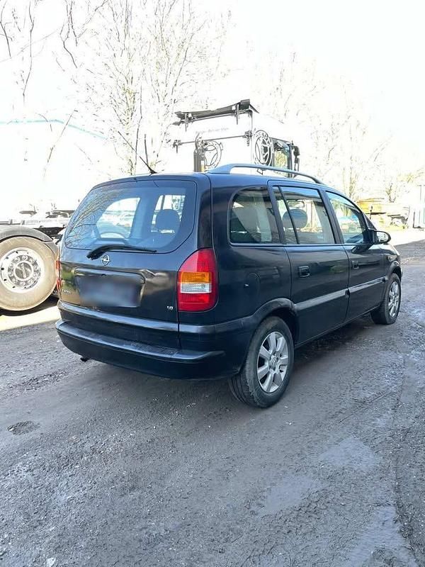 Gebraucht Opel Zafira 125 PS (91 kW) 2005 Schwarz Van / Kleinbus