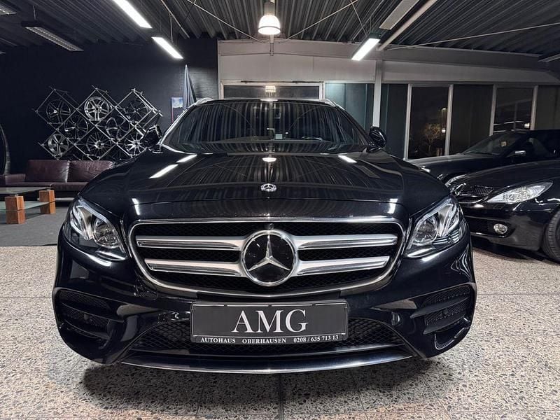 Gebraucht Mercedes E400 AMG line 340 PS (250 kW) 2019 Schwarz Limousine